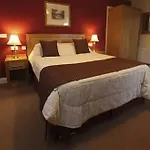 Pensión Donegal Manor