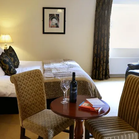 Πανσιόν Donegal Manor Ντόνεγκαλ